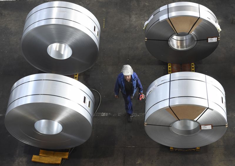 &copy; Reuters. Fábrica da Salzgitter AG em Salzgitter, Alemanha
17/03/2015.  REUTERS/Fabian Bimmer/Files