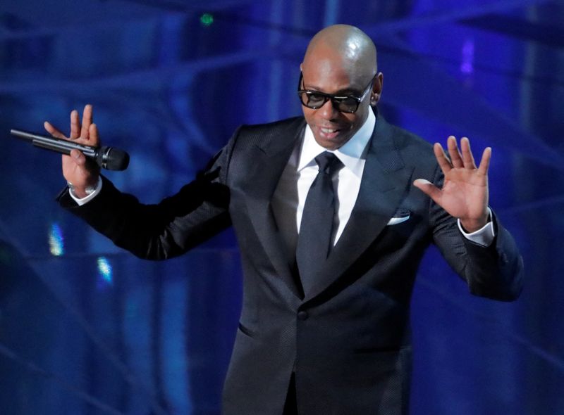 &copy; Reuters. FILE PHOTO: 90th Academy Awards - Oscars Show - Hollywood, California, U.S., 04/03/2018 - Presenter Dave Chapelle. REUTERS/Lucas Jackson/File Photo