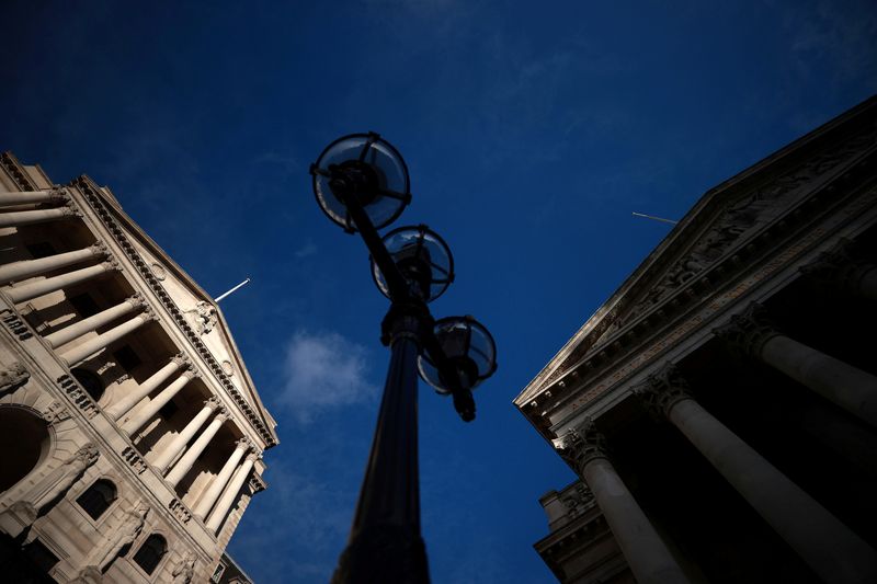 BoE's Saunders says he's worried inflation will be higher than forecasts