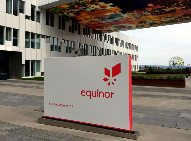 &copy; Reuters. A logo of Equinor, formerly known as Statoil, is seen at the company's headquarters in Fornebu, Norway May 21, 2018. REUTERS/Nerijus Adomaitis/Files