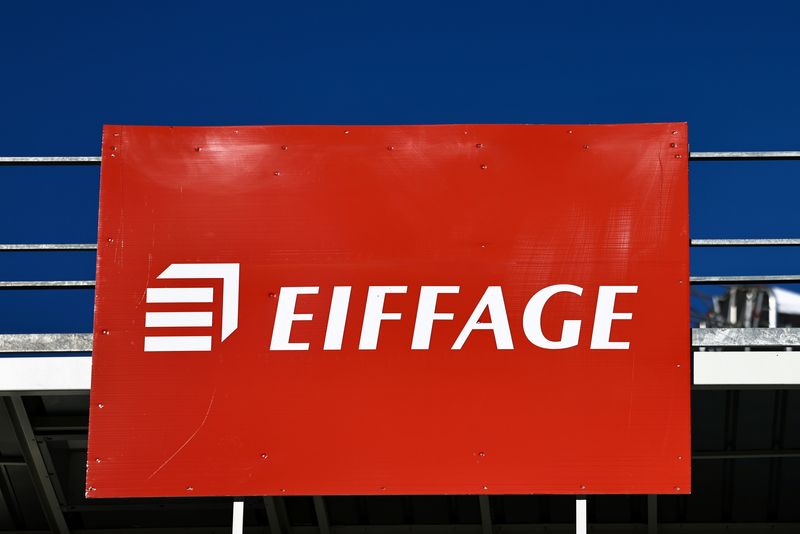 &copy; Reuters. Eiffage a fait état mardi d'une hausse de son chiffre d'affaires trimestriel, à la faveur d'une forte reprise de son activité de concessions après la pandémie. /Photo d'archives/REUTERS/Sarah Meyssonnier