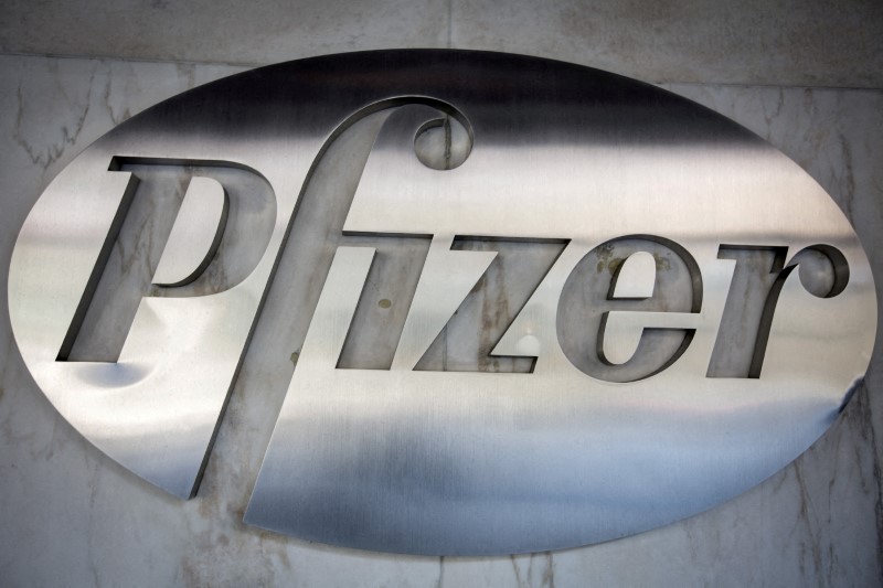 © Reuters. Logotipo da Pfizer
29/10/2015
REUTERS/Carlo Allegri