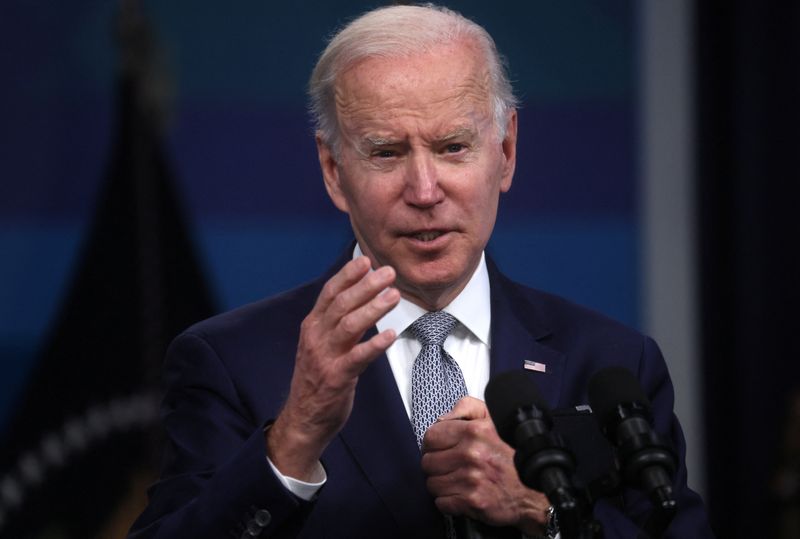 Biden visits Illinois farm to highlight Russia-driven food inflation