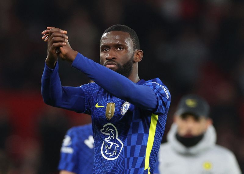 &copy; Reuters. Antonio Rudiger durante partida do Chelsea contra o Manchester United pelo Campeonato Inglês
28/04/2022 REUTERS/Phil Noble 