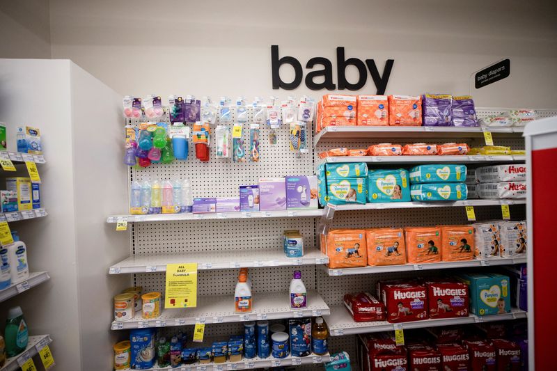 &copy; Reuters. Empty shelves show a shortage of baby formula at a CVS store in San Antonio, Texas, U.S. May 10, 2022. REUTERS/Kaylee Greenlee Beal