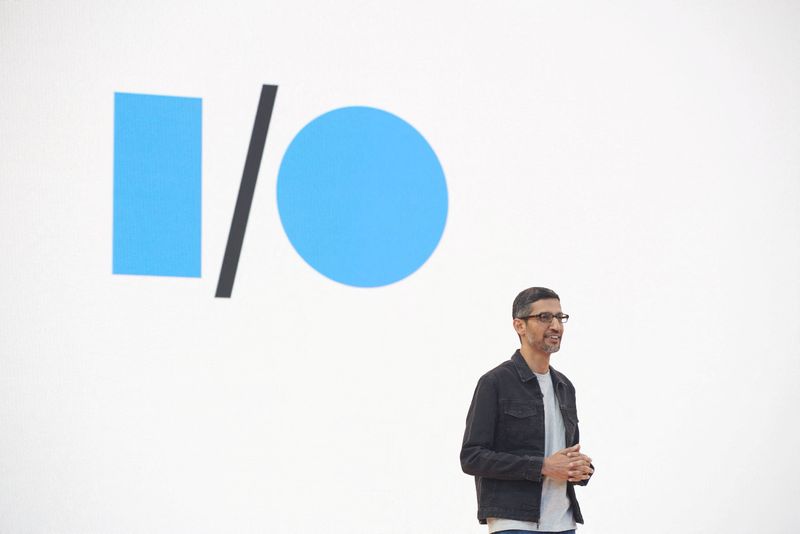 © Reuters. El presidente ejecutivo de Alphabet Inc y Google Sundar Pichai habla en una conferencia anual de desarrollaores en Mountain View, California, 11 de mayo del 2022.  Google/Handout via REUTERS 