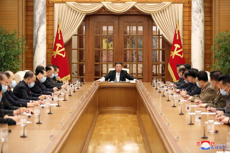 &copy; Reuters. North Korean leader Kim Jong Un chairs a Worker's Party meeting on coronavirus disease (COVID-19) outbreak response in this undated photo released by North Korea's Korean Central News Agency (KCNA) on May 12, 2022.  KCNA via REUTERS    