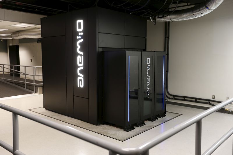 © Reuters. Computador quântico D-Wave 2X  no Centro de Pesquisa Ames da NASA em Mountain View, Califórnia
08/12/2015
REUTERS/Stephen Lam