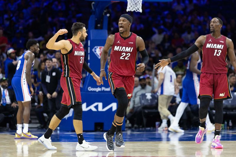 &copy; Reuters. 　ＮＢＡは１２日、各地でプレーオフのカンファレンス準決勝（７回戦制）を行い、東地区第１シードのヒート（写真）は第４シードのセブンティシクサーズに９９─９０で勝利し、４勝２