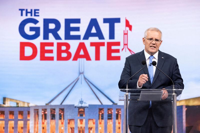 &copy; Reuters. FILE PHOTO: Australian Prime Minister Scott Morrison speaks during the second leaders' debate of the 2022 federal election campaign at the Nine studio in Sydney, Australia May 8, 2022. Alex Ellinghausen/Pool via REUTERS//File Photo