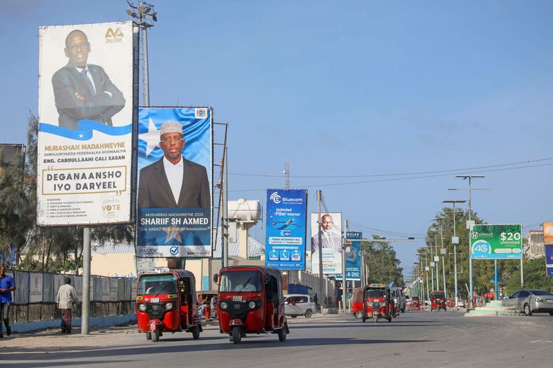 Ex-Somali leader Mohamud wins presidency to face war and drought