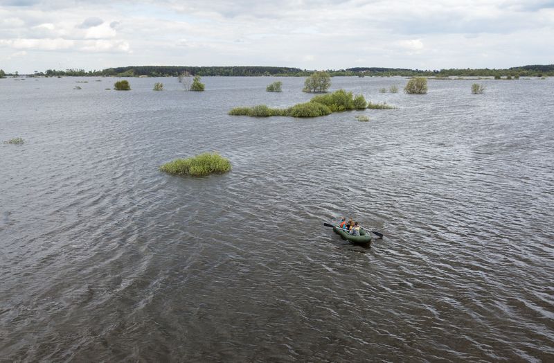 Flood saves Ukrainian village from Russian occupation