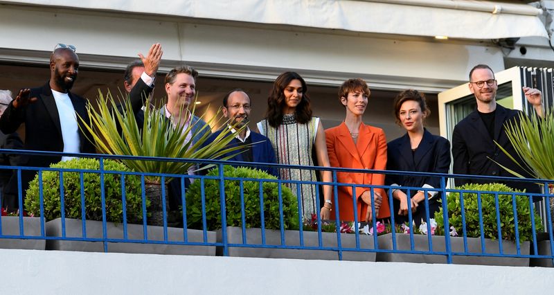 &copy; Reuters. Júri do festival de Cannes no Hotel Martinez na véspera da abertura
16/05/2022
REUTERS/Piroschka van de Wouw