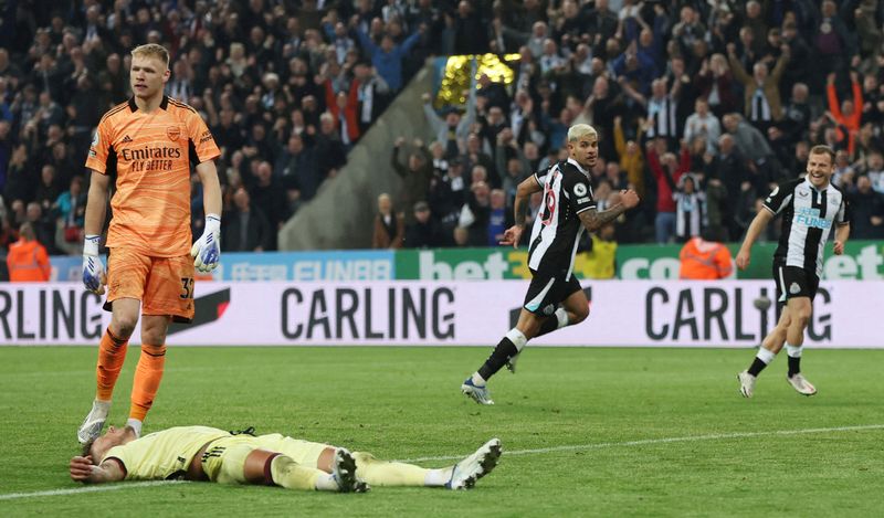 &copy; Reuters. Bruno Guimarães comemora gol marcado na vitória do Newcastle sobre o Arsenal
16/05/2022
Action Images via Reuters/Lee Smith 