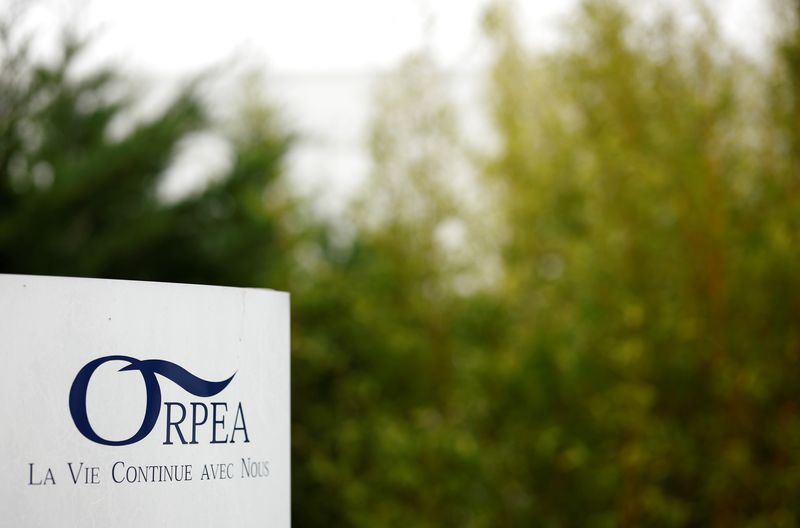 &copy; Reuters. FILE PHOTO - A view shows the logo of French care homes company Orpea at the entrance of a retirement home (EHPAD - Housing Establishment for Dependant Elderly People) in Reze near Nantes, France, February 2, 2022. REUTERS/Stephane Mahe