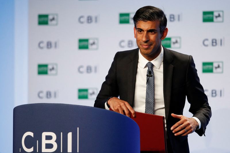 &copy; Reuters. Britain's Chancellor of the Exchequer Rishi Sunak speaks at the Confederation of British Industry's (CBI) annual dinner in London, Britain, May 18, 2022. Peter Nicholls/REUTERS