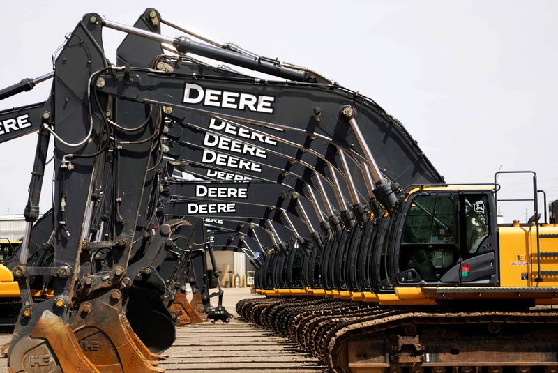 Deere's supply chain problems hit revenue, stock plunges