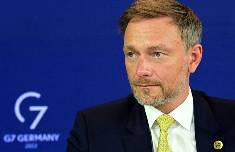 &copy; Reuters. Germany's Finance Minister Christian Lindner addresses a news conference after the G7 Summit in Koenigswinter, near Bonn, Germany May 20, 2022. REUTERS/Benjamin Westhoff