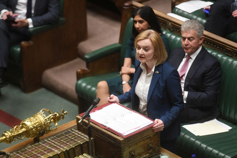 &copy; Reuters. FILE PHOTO: British Foreign Secretary Liz Truss gives a statement to the House of Commons on the situation in Northern Ireland, in London, Britain May 17, 2022. ©UK Parliament/Jessica Taylor/Handout via REUTERS