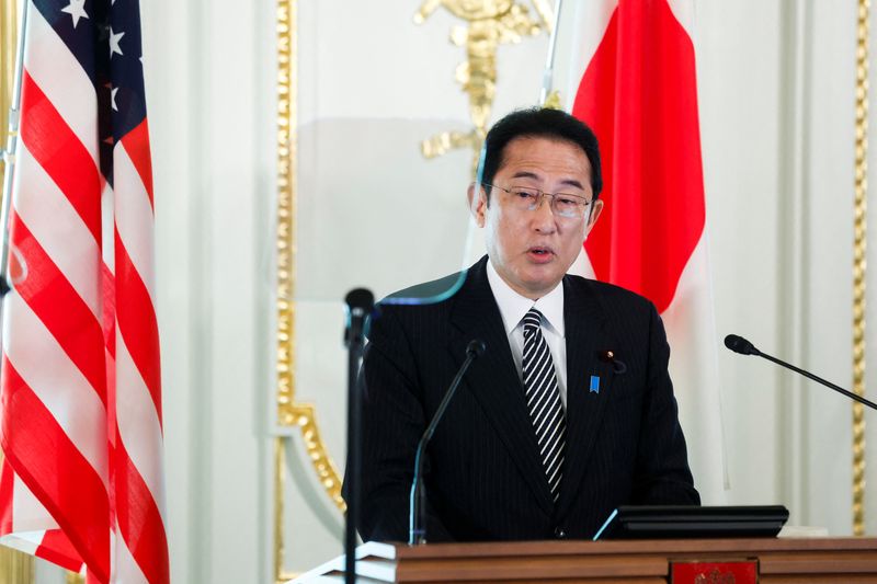 &copy; Reuters. 　５月２３日、岸田文雄首相（写真）は開催した日米首脳会談後の共同記者会見で、バイデン米大統領に対して日本が議長国を務める来年Ｇ７（主要国）首脳会議を広島市で開催すると提案