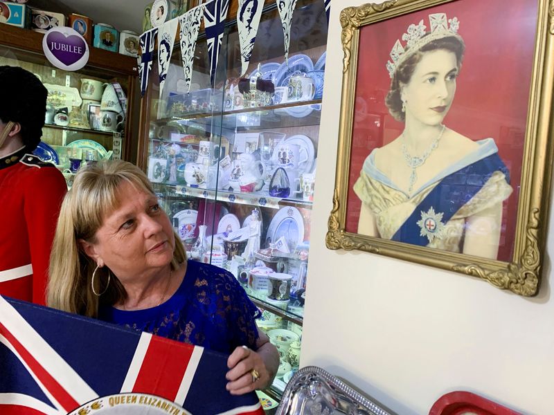 Australian grandmother hopes queen has jubilee to remember