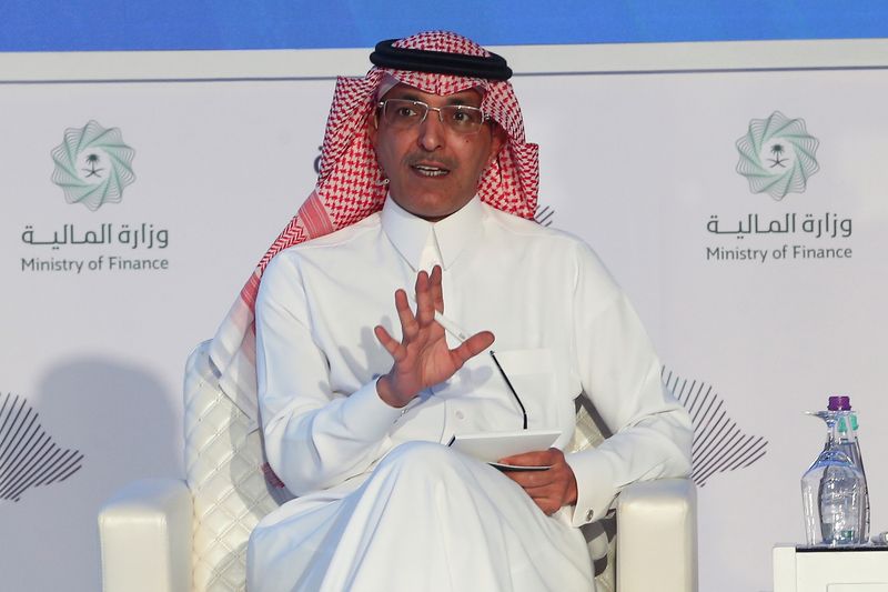 &copy; Reuters. وزير المالية السعودي محمد الجدعان يتحدث خلال منتدى الميزانبية السعودية لعام 2022 في الرياض يوم 13 ديسمبر كانون الأول 2021. تصوير: أحمد يسري - رويت