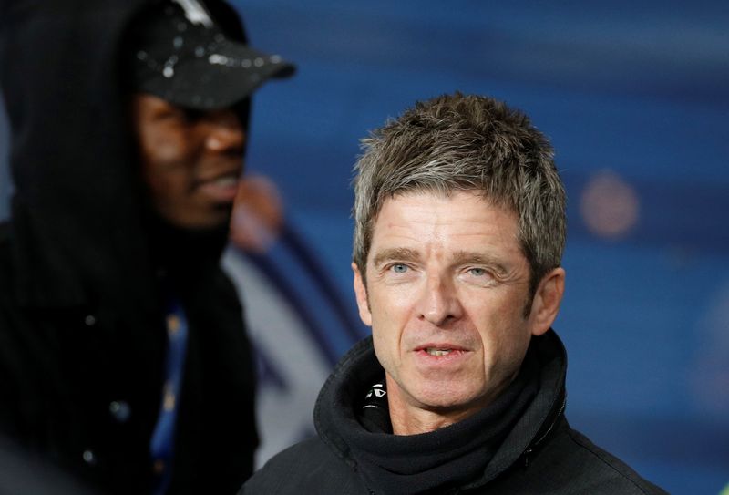 &copy; Reuters. Noel Gallagher antes de partida entre Manchester City e Manchester United pelo Campeonato Inglês
07/12/2019 REUTERS/Phil Noble