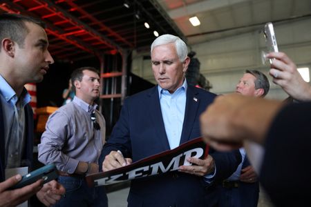 Backing Trump foe, Pence asks Republicans to focus on the future By Reuters