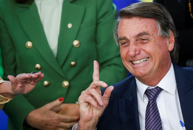 &copy; Reuters. Presidente Jair Bolsonaro durante cerimônia no Palácio do Planalto
24/05/2022 REUTERS/Adriano Machado