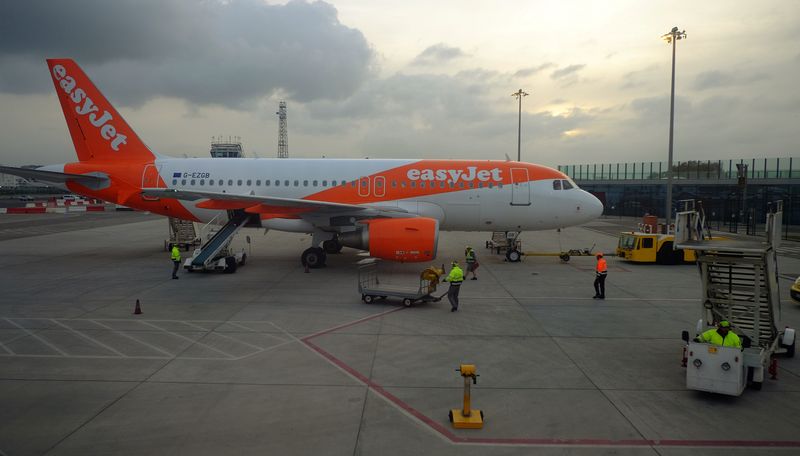 EasyJet says 200 flights cancelled due to IT issues