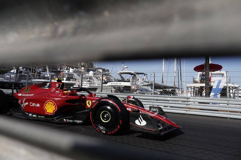 &copy; Reuters. Carlos Sainz, da Ferrari, no GP de Mônaco de F1
27/05/2022
REUTERS/Benoit Tessier