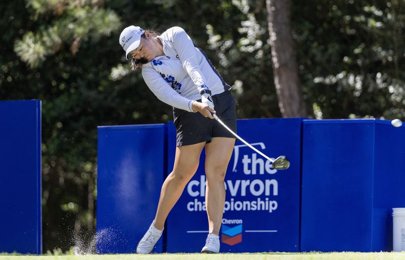 &copy; Reuters. 　女子ゴルフのメジャー第１戦、シェブロン選手権は２２日、米テキサス州ウッドランズのカールトンウッズ・クラブ（パー７２）で第２ラウンドの残りと第３ラウンドを行い、渋野日向子