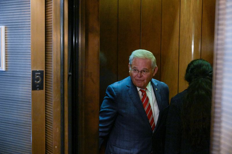 &copy; Reuters. U.S. Senator Bob Menendez (D-NJ) speaks to reporters while on his way to a vote following a Senate Democratic caucus meeting on Capitol Hill in Washington, U.S., September 28, 2023.  REUTERS/Craig Hudson/File Photo