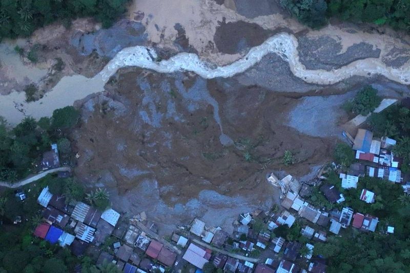 &copy; Reuters. لقطة جوبة لإحدى المناطق في أعقاب انهيار أرضي ضرب جزيرة مينداناو بالفلبين يوم 7 يناير كانون الثاني 2024. صورة لرويترز من القوات المسلحة الفلبين