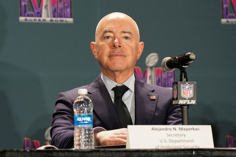 &copy; Reuters. FILE PHOTO: U.S. Homeland Security Secretary Alejandro Mayorkas speaks at a news conference about security for the Super Bowl in Las Vegas, Nevada, U.S. February 7, 2024. REUTERS/Nathan Frandino