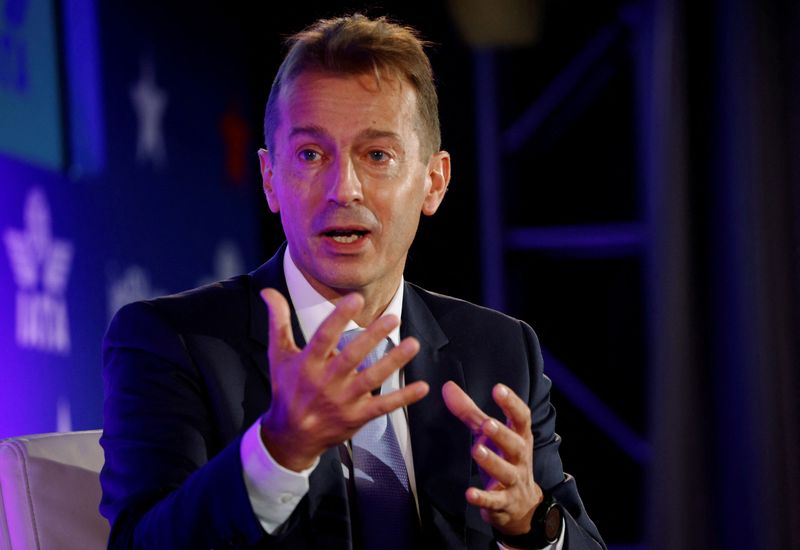 &copy; Reuters. FILE PHOTO: Airbus CEO Guillaume Faury takes part in a panel discussion at the International Air Transport Association's (IATA) Annual General Meeting in Boston, Massachusetts, U.S., October 4, 2021.   REUTERS/Brian Snyder/File Photo