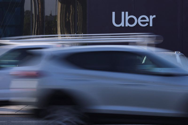 &copy; Reuters. FILE PHOTO: An Uber office is shown in Redondo Beach,  California, U.S., March 16, 2022. REUTERS/Mike Blake/File Photo