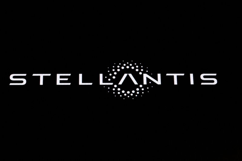Stellantis operating profit down 10% in H2 due to N. America strikes