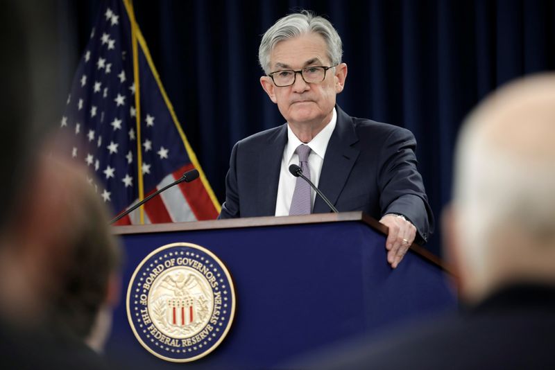 &copy; Reuters. Federal Reserve Chairman Jerome Powell holds a news conference in Washington, U.S., January 29, 2020. REUTERS/Yuri Gripas/File Photo