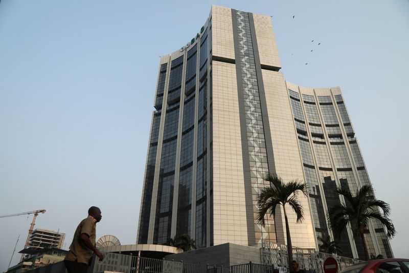 &copy; Reuters. Le siège de la Banque africaine de développement (BAD) à Abidjan, Côte d'Ivoire. /Photo prise le 30 janvier 2020/REUTERS/Luc Gnago