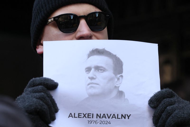 Navalny's death shocks, but does not change, dividing the US Congress