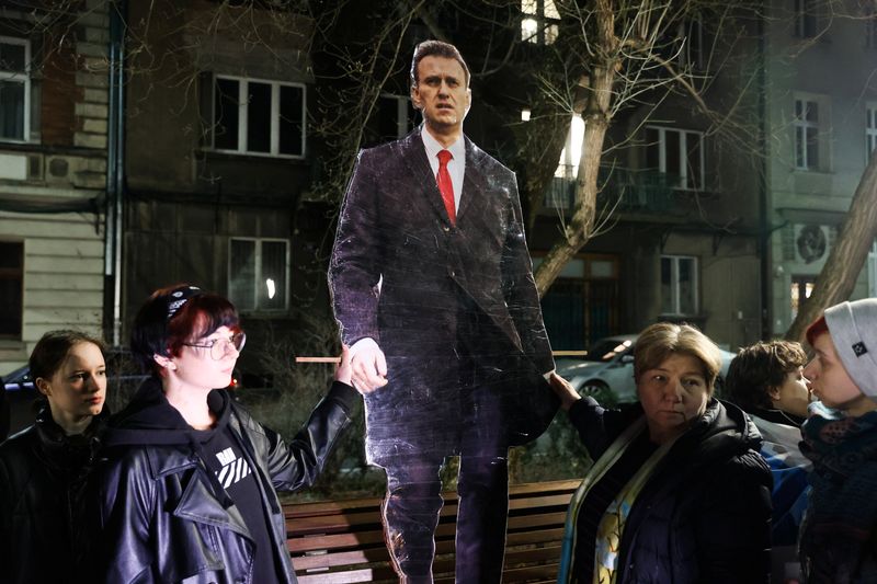 Navalny's death leaves despair and apathy in Moscow