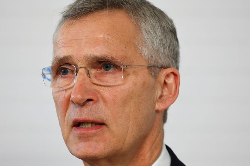 &copy; Reuters. NATO Secretary General Jens Stoltenberg attends a news conference with EU Commission President Ursula von der Leyen during the Munich Security Conference, in Munich, Germany February 16, 2024. REUTERS/Kai Pfaffenbach