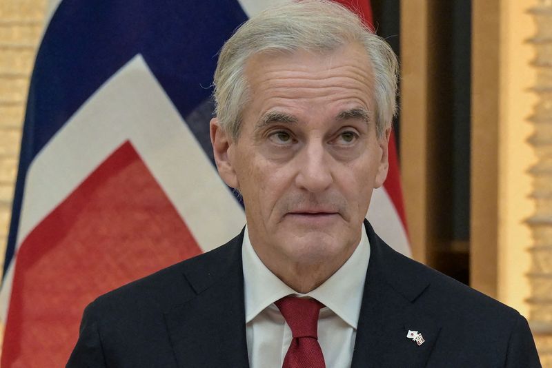 © Reuters. FILE PHOTO: Norway's Prime Minister Jonas Gahr Store speaks to the media after a bilateral meeting with Japan's Prime Minister Fumio Kishida at his official residence in Tokyo, Japan, on December 7, 2023.     RICHARD A. BROOKS/Pool via REUTERS/File Photo