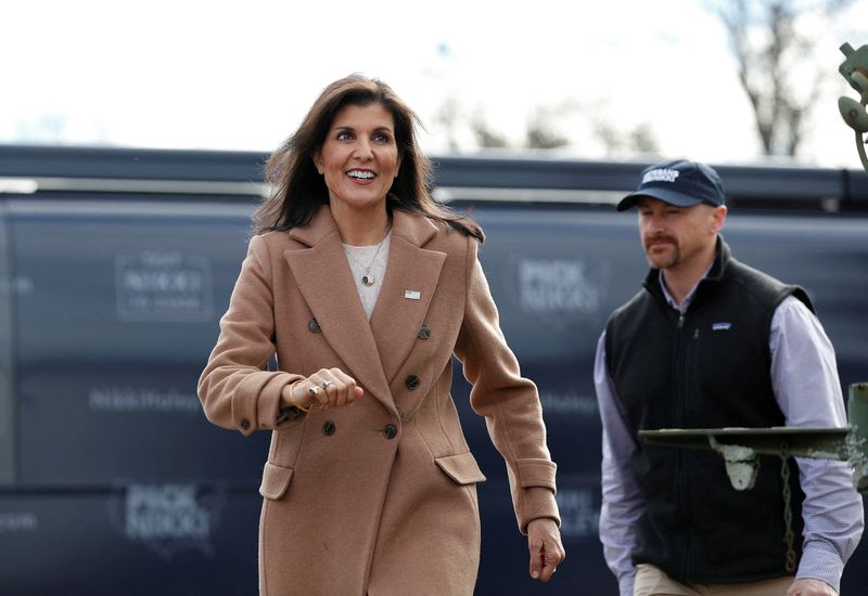 &copy; Reuters. Republican presidential candidate and former U.S. Ambassador to the United Nations Nikki Haley makes a campaign visit ahead of the Republican presidential primary election in Sumter, South Carolina, U.S. February 19, 2024. REUTERS/Randall Hill