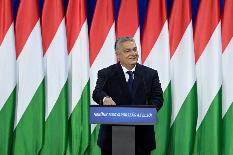 &copy; Reuters. FOTO DE ARCHIVO: El primer ministro húngaro, Viktor Orban, durante su discurso anual sobre el Estado de la Nación, en Budapest, Hungría. 17 de febrero de 2024. Szilard Koszticsak/Pool vía REUTERS