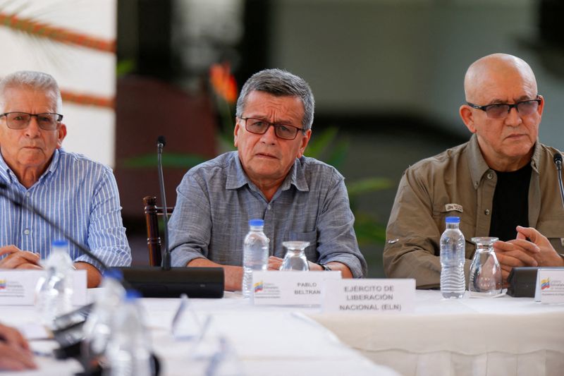 &copy; Reuters. Integrantes do ELN em entrevista em Caracas
 4/10/2022   REUTERS/Leonardo Fernandez Viloria