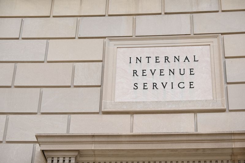 &copy; Reuters. The Internal Revenue Service (IRS) building is seen in Washington, U.S. September 28, 2020. REUTERS/Erin Scott/File Photo