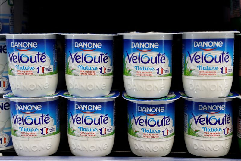 &copy; Reuters. FILE PHOTO: Dairy products of French food group Danone are seen in a supermarket in Nice, France, January 9, 2023. REUTERS/Eric Gaillard/File Photo