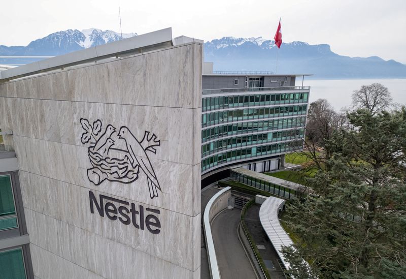 &copy; Reuters. FILE PHOTO: Drone view of the headquarters of food giant Nestle in Vevey, Switzerland, February 21, 2024. REUTERS/Denis Balibouse/File Photo